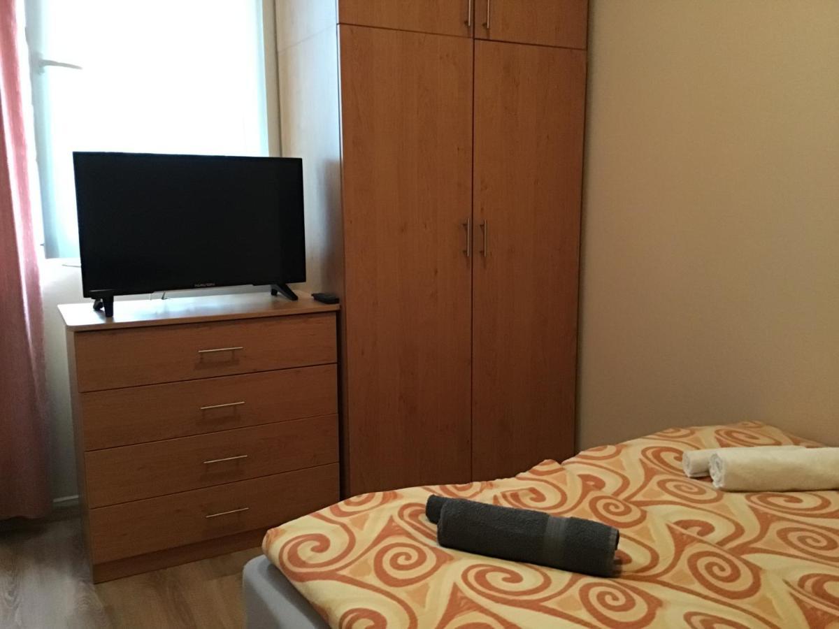 Dravecz Apartman Balatonlelle Buitenkant foto