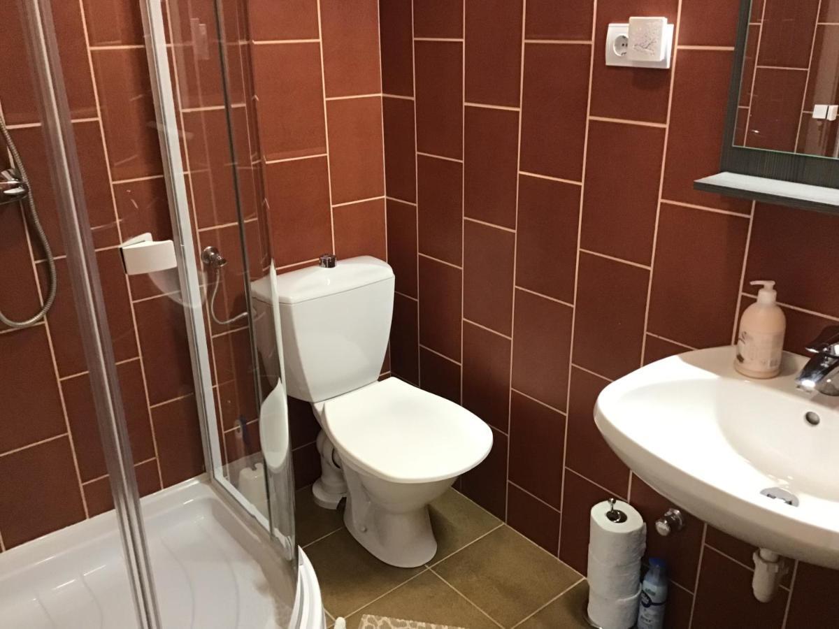 Dravecz Apartman Balatonlelle Buitenkant foto