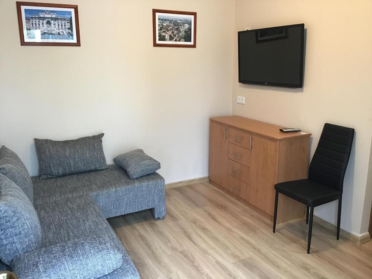 Dravecz Apartman Balatonlelle Buitenkant foto